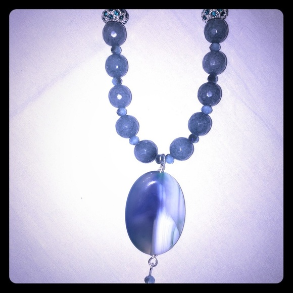 Jewelry - Blue agate gemstone and earring set